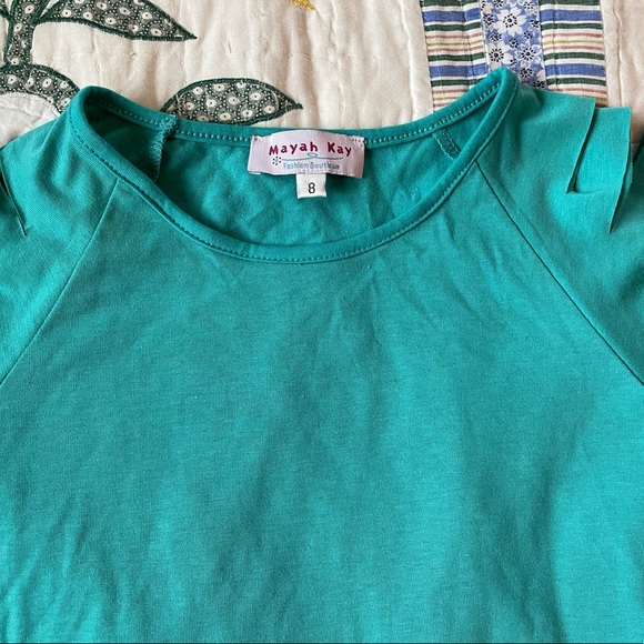 Matching Cold Shoulder Shirt With Pineapple Leggings - Picture 7 of 9